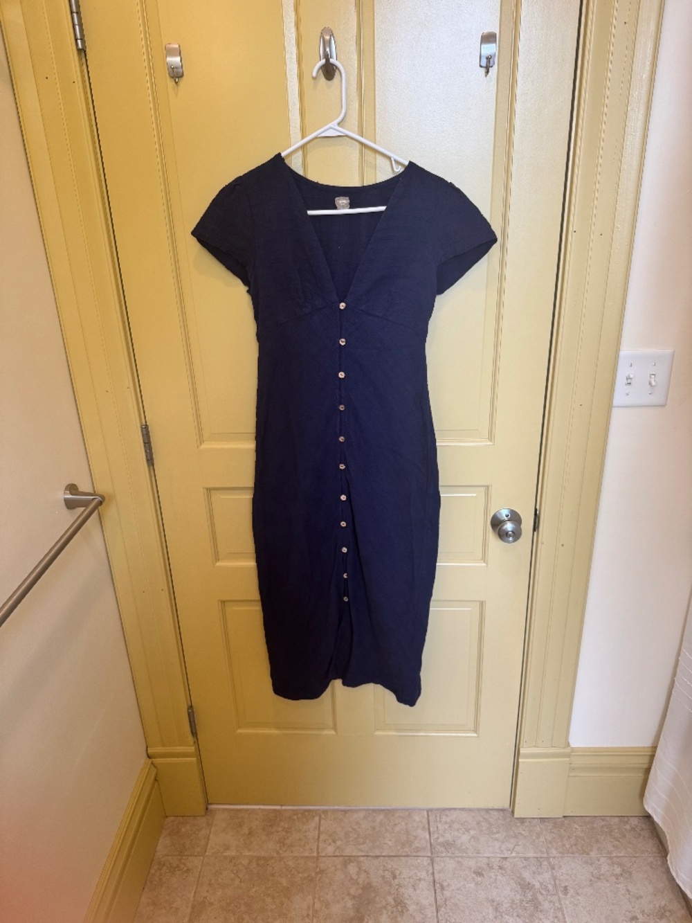 Free People Navy Button‑Front Midi Dress (Size M)